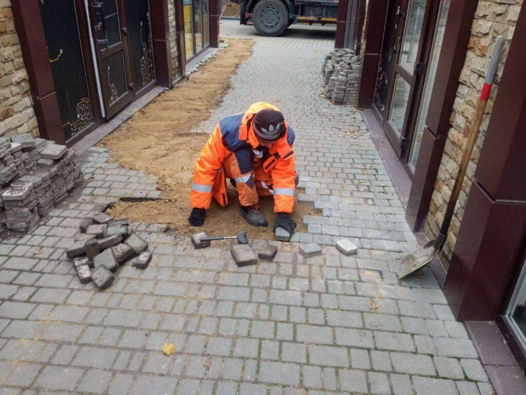 В историческом центре Одессы восстановили брусчатку