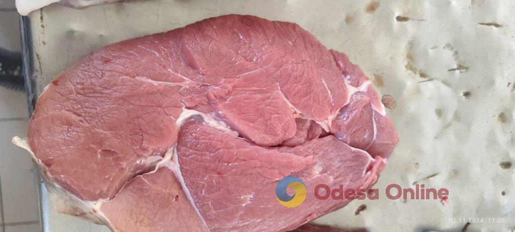 Шарон, грудинка та гриби: суботні ціни на одеському Привозі