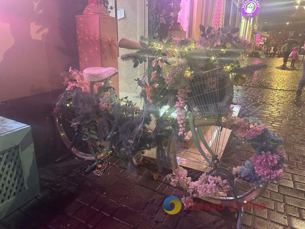 Різдвяна феєрія: Одеса стрімко готується до зимових свят