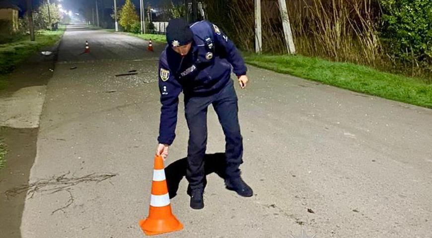 На Одещині п’яний водій збив двох дівчат і втік На Одещині п’яний водій збив двох дівчат і втік