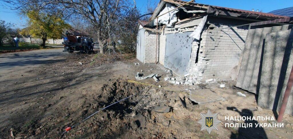 Обстріли Херсонщини: один загиблий та вісім поранених мирних жителів Обстріли Херсонщини: один загиблий та вісім поранених мирних жителів