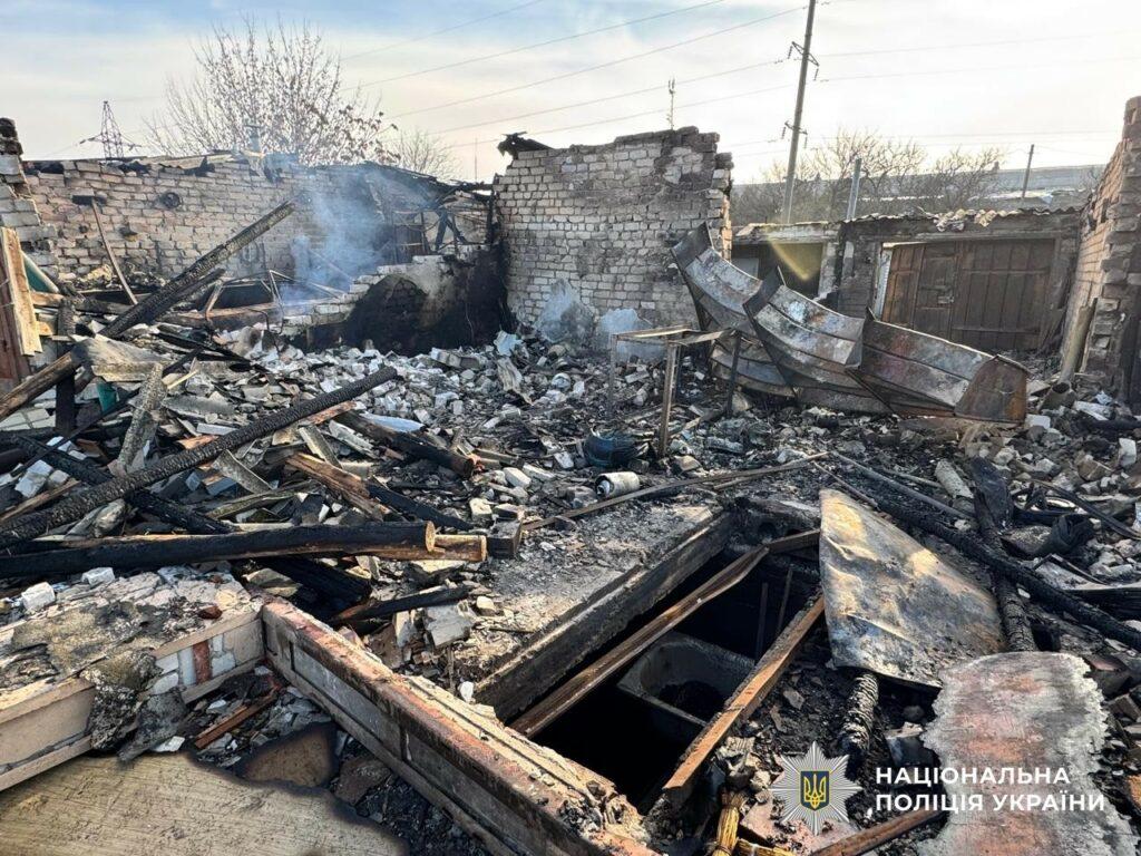 Одна людина загинула та 12 поранені: наслідки російських обстрілів Херсонщини