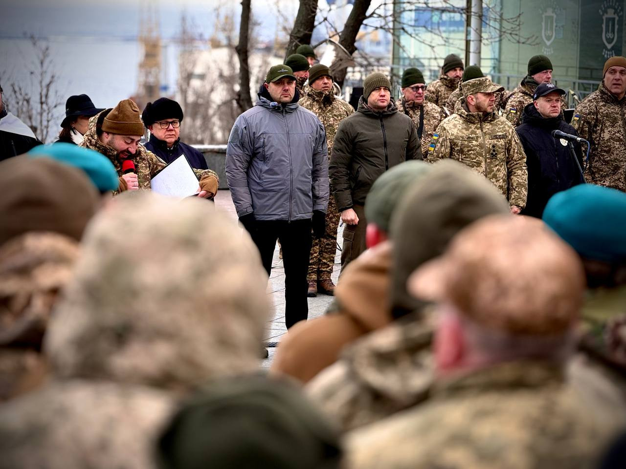 В Одесі розгорнули Прапор надії на підтримку полонених і зниклих безвісти (фото)