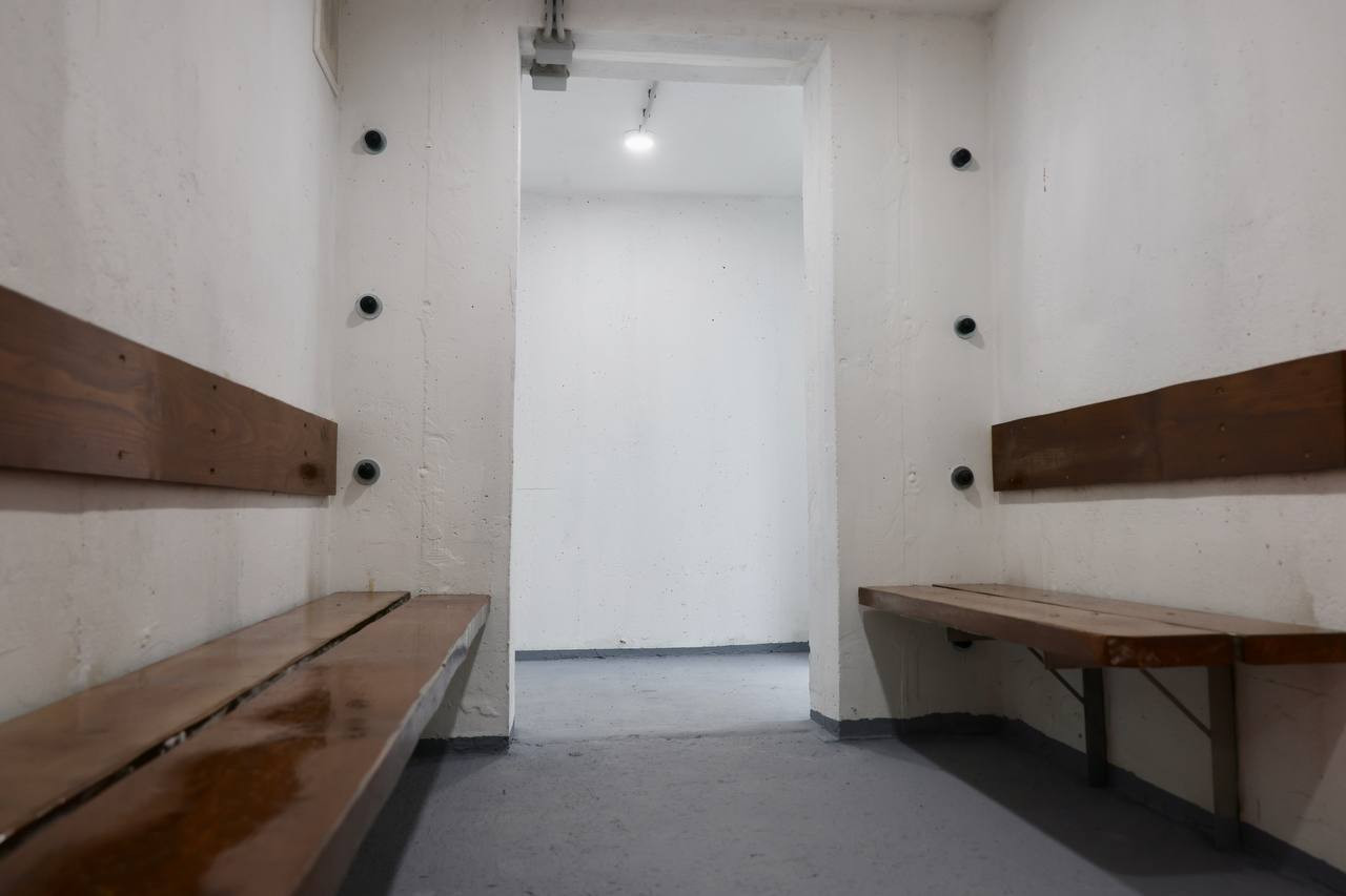 На Соборній площі в Одесі встановили мобільне укриття (фото)