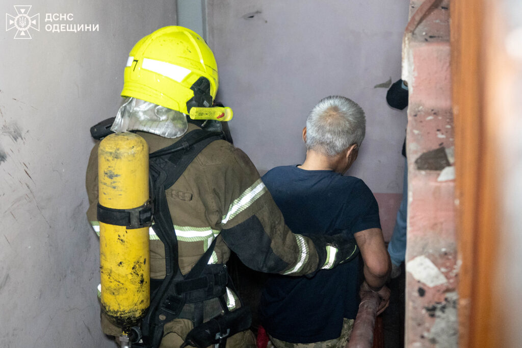 Нічна пожежа в Одесі: троє загиблих та п’ятеро врятованих із вогняної пастки
