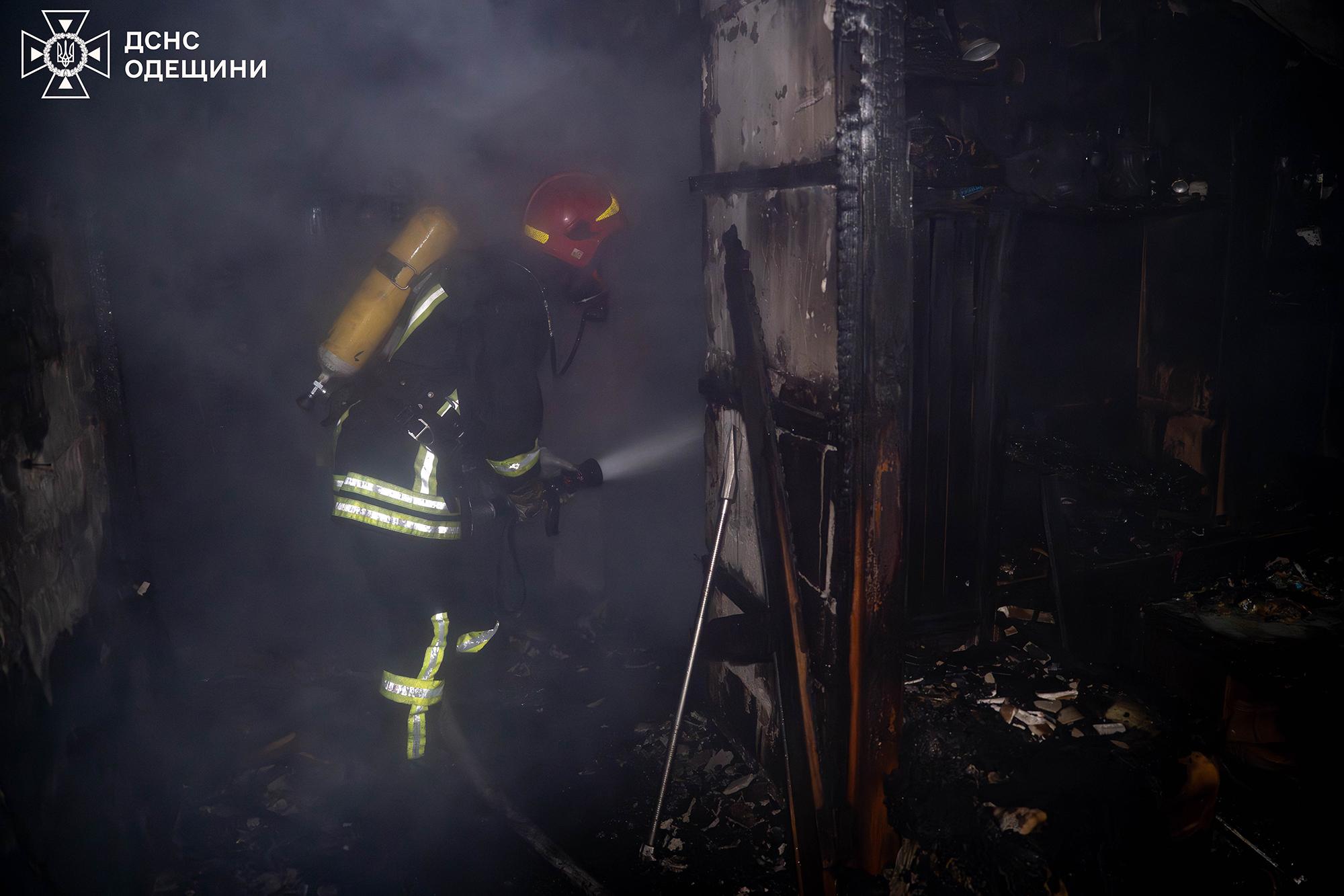 Нічна пожежа в Одесі: троє загиблих та п’ятеро врятованих із вогняної пастки