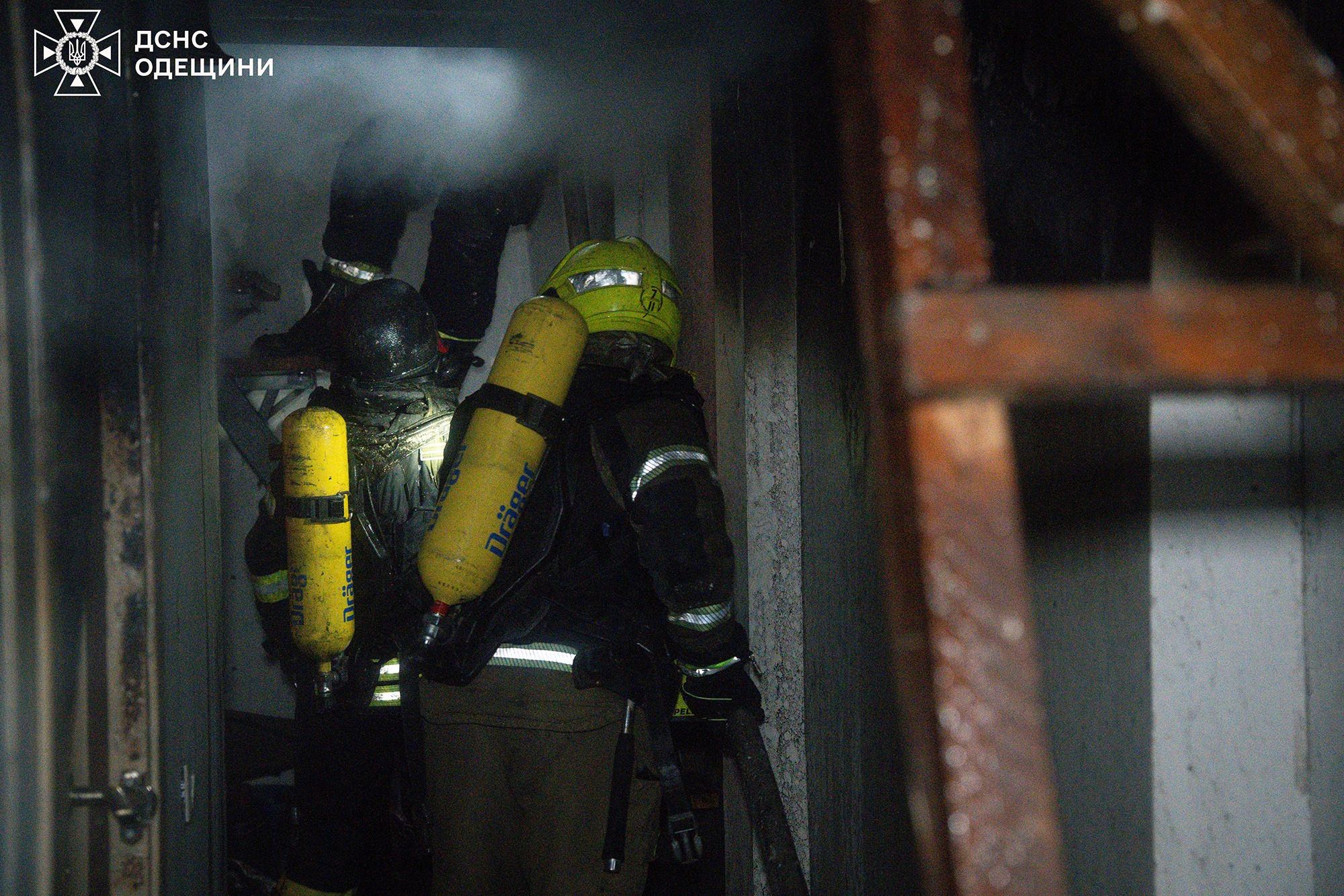 Наслідки вечірньої атаки РФ на Одесу: пошкоджені понад 100 вікон