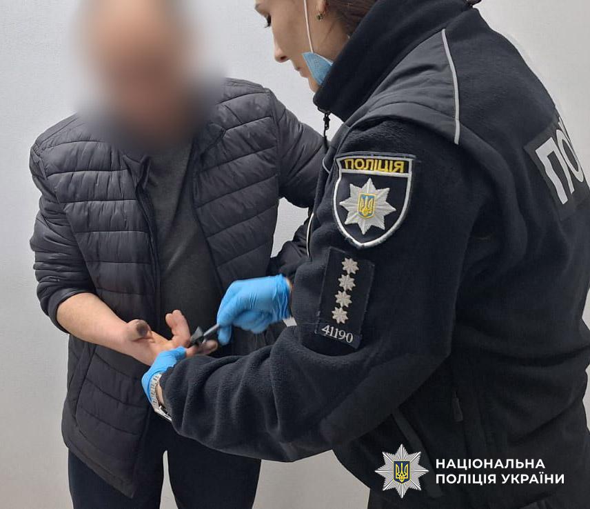 В Одесской области мужчина до смерти избил 74-летнюю мать