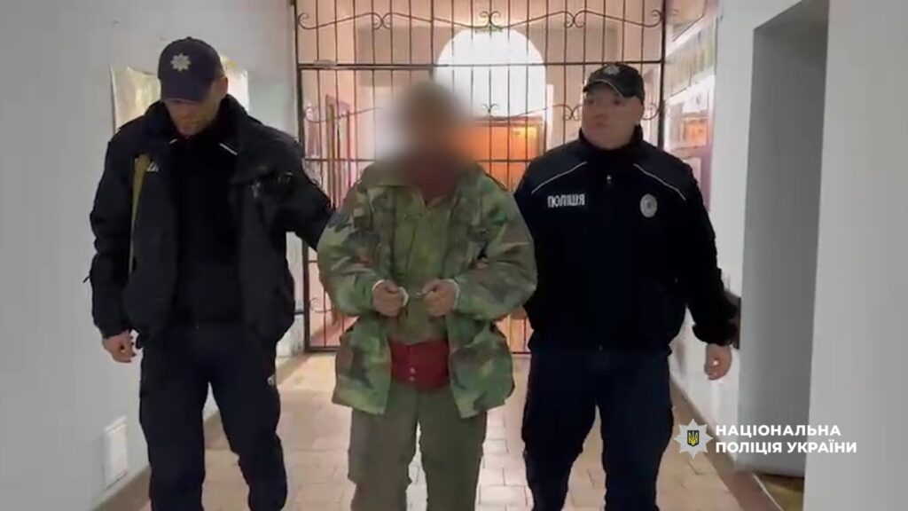 У Подільському районі затримали чоловіка за замах на вбивство рідного брата