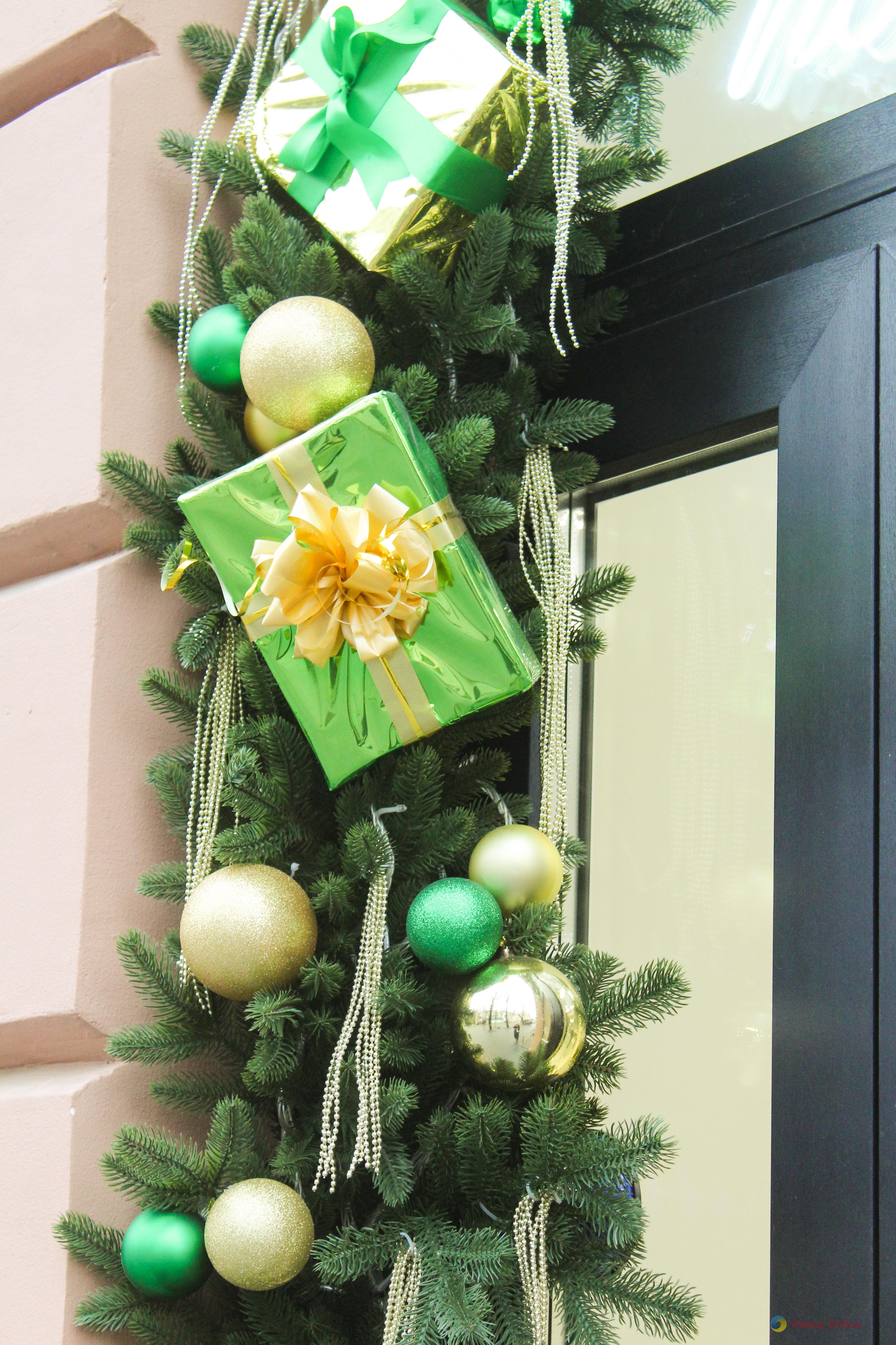 Фото тижня: Одеса між зимовою казкою та воєнною реальністю Фото тижня: Одеса між зимовою казкою та воєнною реальністю