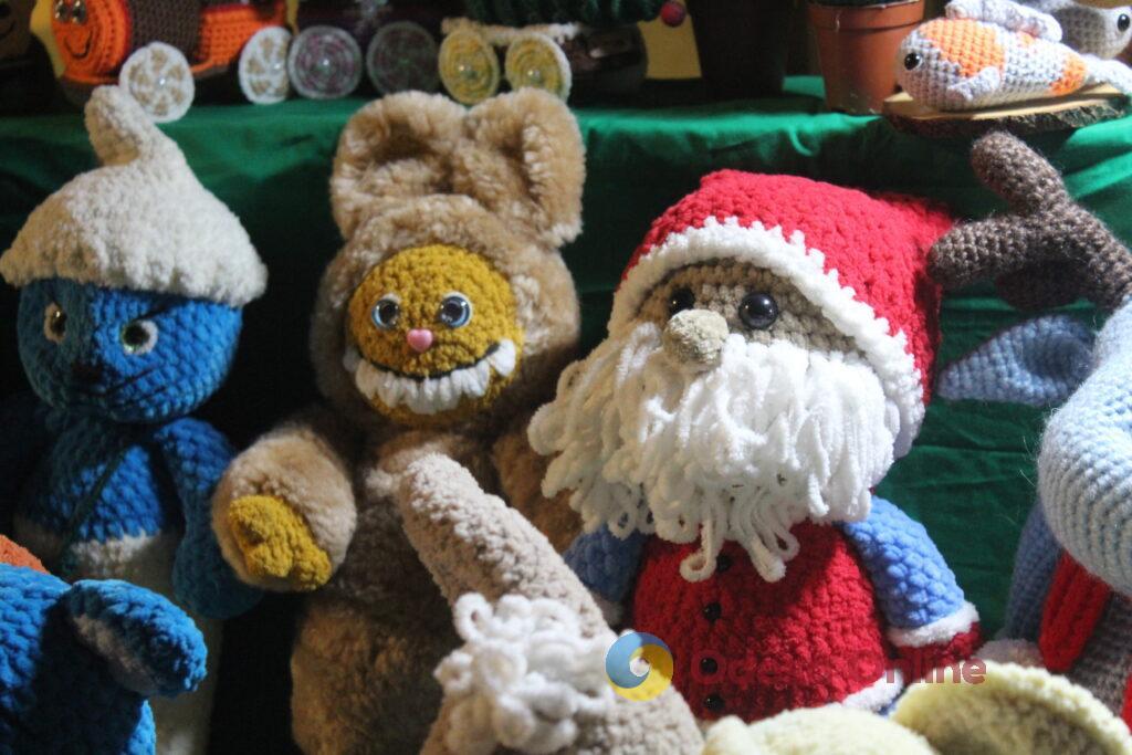 Близько 35 майстрів з Одеси та області представили роботи на крафтовому ярмарку (фото)