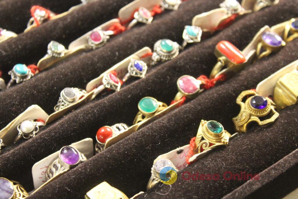 Близько 35 майстрів з Одеси та області представили роботи на крафтовому ярмарку (фото)