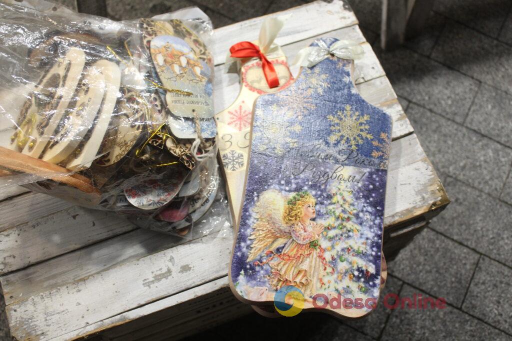 Близько 35 майстрів з Одеси та області представили роботи на крафтовому ярмарку (фото)