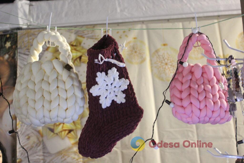 Близько 35 майстрів з Одеси та області представили роботи на крафтовому ярмарку (фото)