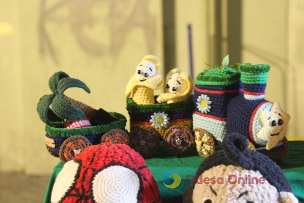 Близько 35 майстрів з Одеси та області представили роботи на крафтовому ярмарку (фото)