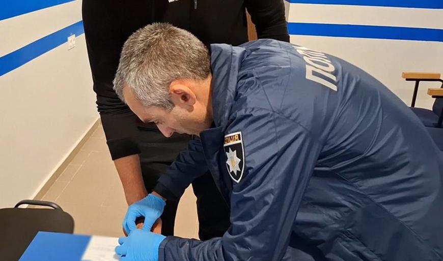 У Білгороді-Дністровському чоловіка судитимуть за розбій з ножем У Білгороді-Дністровському чоловіка судитимуть за розбій з ножем