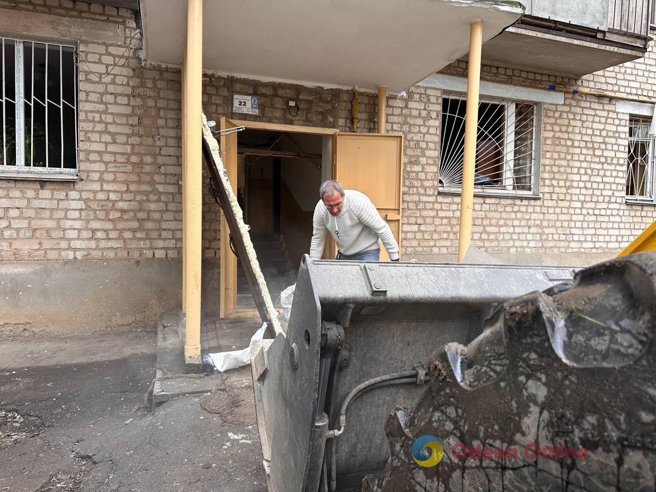 Нічна атака на Одесу: фоторепортаж з місця та свідчення очевидців