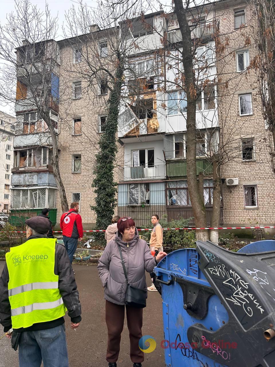 Нічна атака на Одесу: фоторепортаж з місця та свідчення очевидців