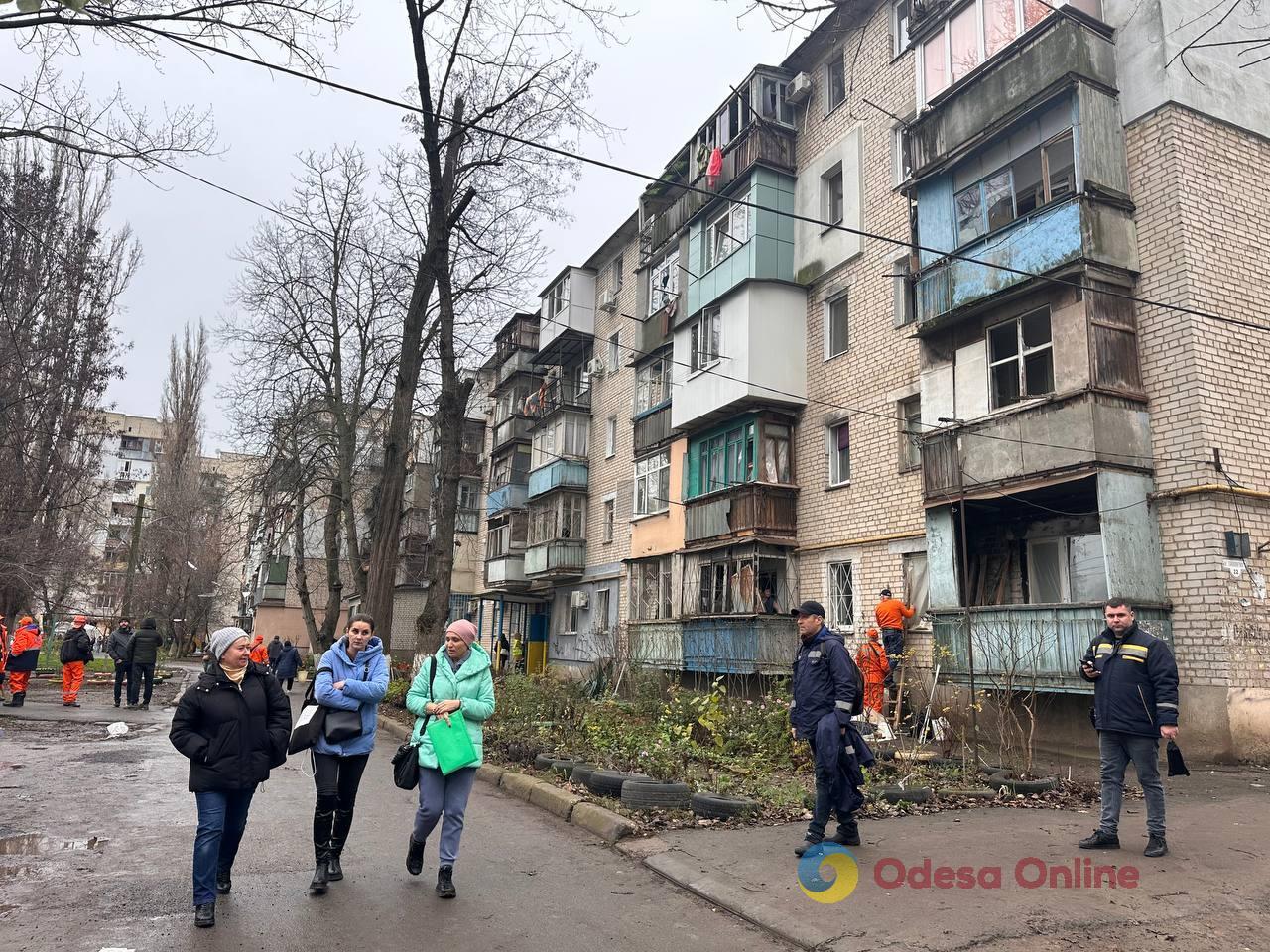 Нічна атака на Одесу: фоторепортаж з місця та свідчення очевидців