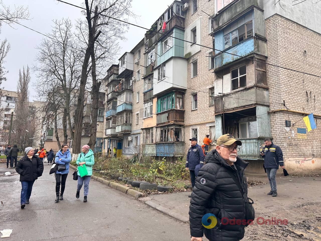 Нічна атака на Одесу: фоторепортаж з місця та свідчення очевидців