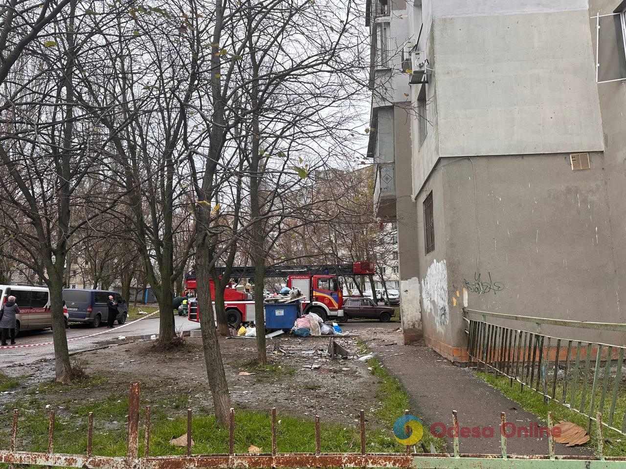 Нічна атака на Одесу: фоторепортаж з місця та свідчення очевидців