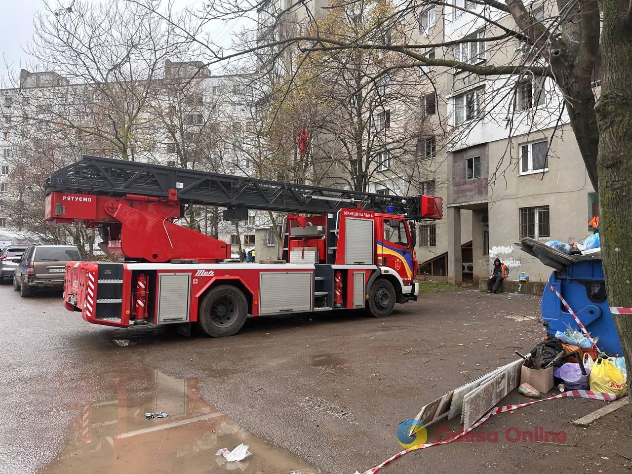 Нічна атака на Одесу: фоторепортаж з місця та свідчення очевидців
