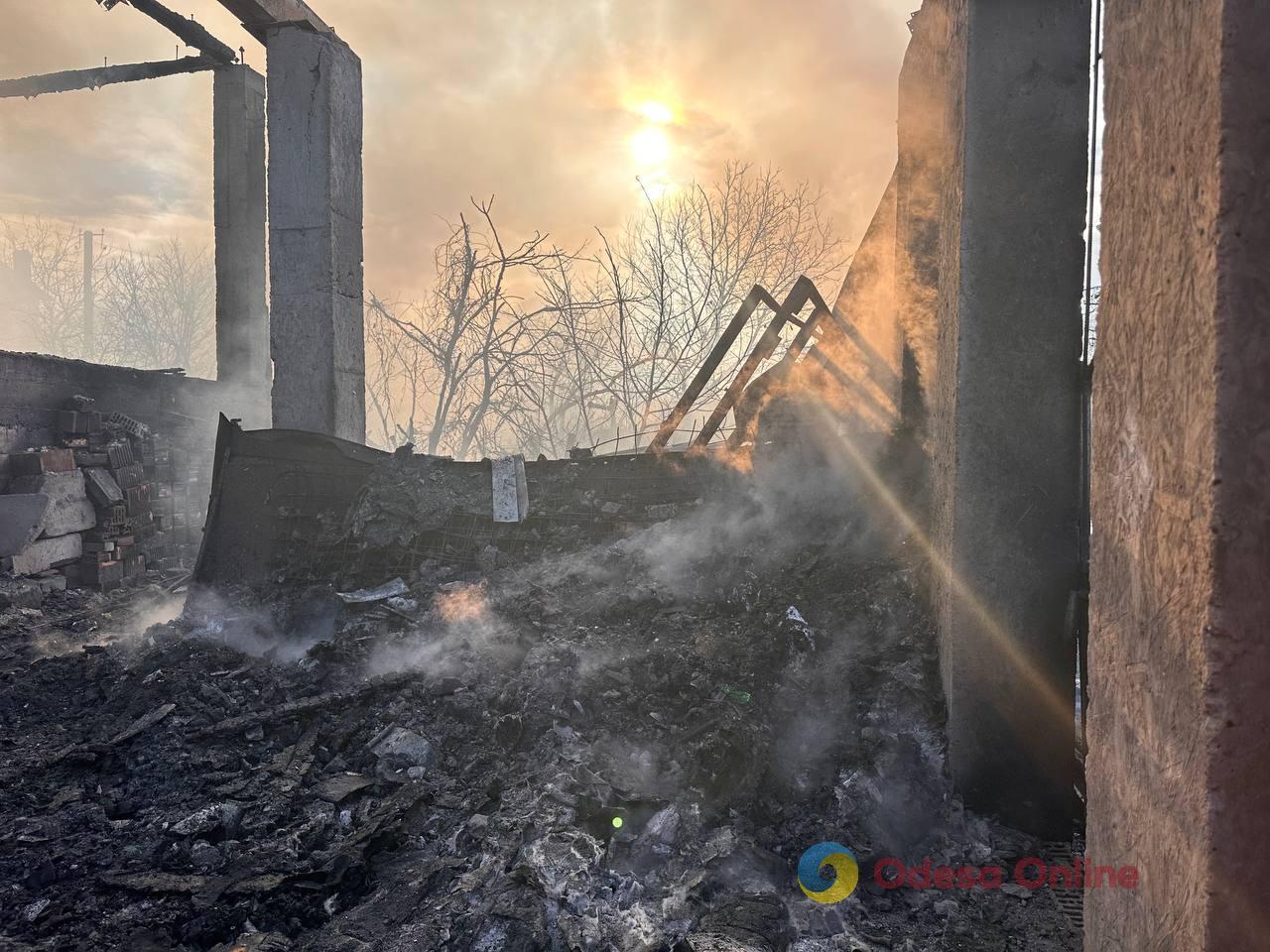 Одна з наймасованіших атак на Одесу: репортаж з місця та свідчення очевидців Одна з наймасованіших атак на Одесу: репортаж з місця та свідчення очевидців