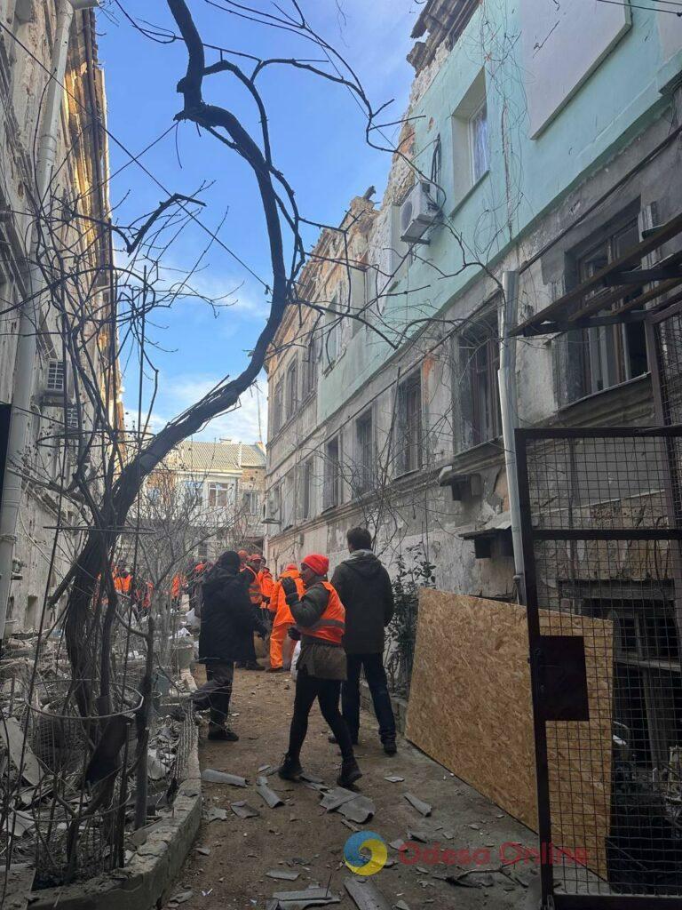 Фото тижня: розширення охоронного списку ЮНЕСКО, ялинкові базари та удар по енергетиці Фото недели: расширение охранного списка ЮНЕСКО, елочные базары и удар по энергетике