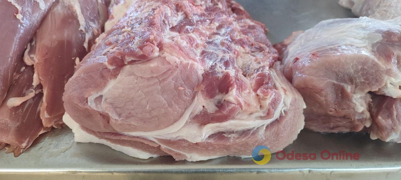 Хурма, редиска и язык: субботние цены на одесском Привозе Хурма, редиска и язык: субботние цены на одесском Привозе