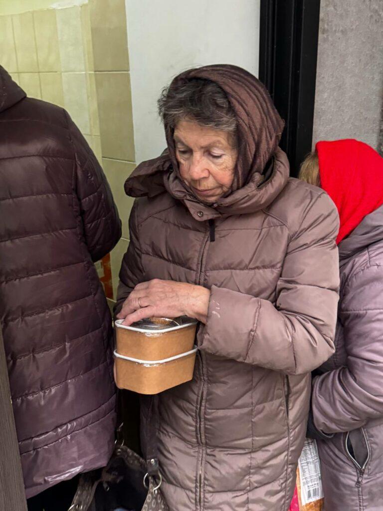 Понад 5000 гарячих обідів для одеситів приготувала команда Food Train Укрзалізниці Более 5000 горячих обедов для одесситов приготовила команда Food Train «Укрзалізниці»