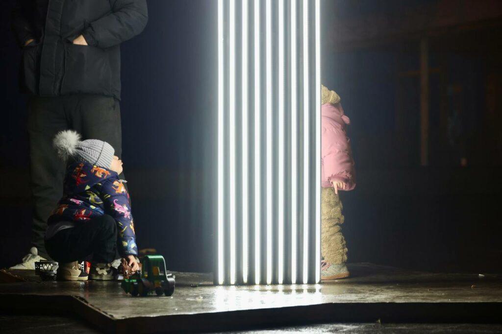 Перші свічки Ханукії запалили на Приморському бульварі Одеси Перші свічки Ханукії запалили на Приморському бульварі Одеси