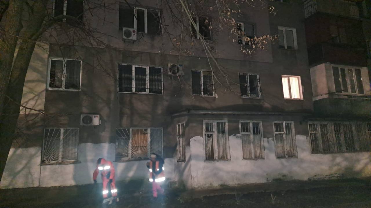В Одесі після нічної атаки РФ постраждала одна людина, частина Пересипського району без світла, води й тепла (оновлено)