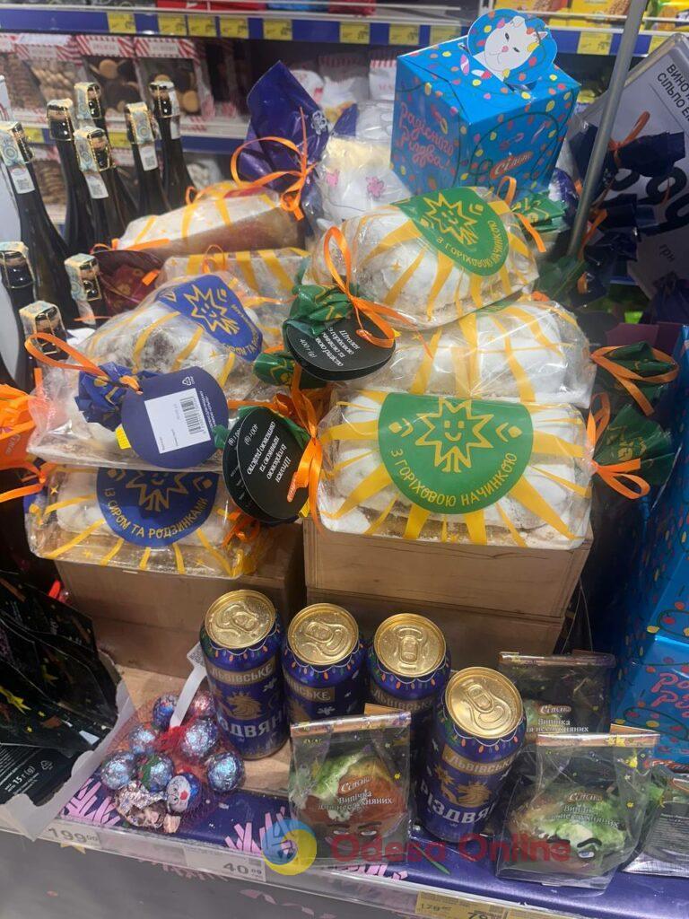 В Одесі готуються до Святого Вечора: скільки коштують калачі, кутя та штолени