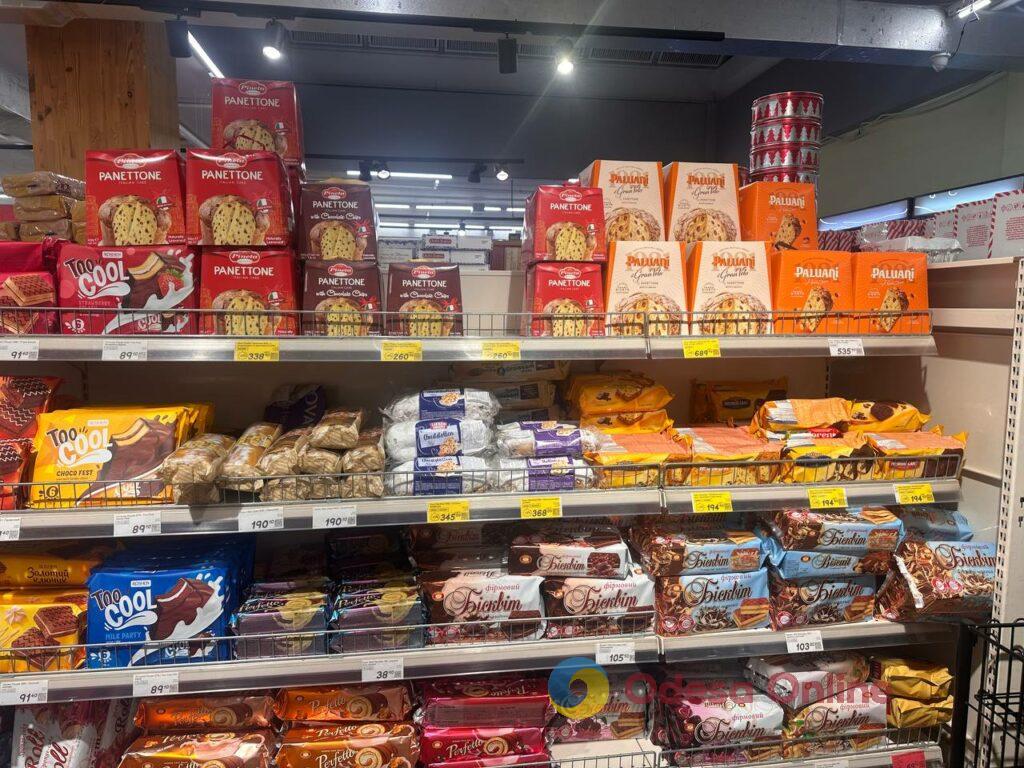 В Одесі готуються до Святого Вечора: скільки коштують калачі, кутя та штолени