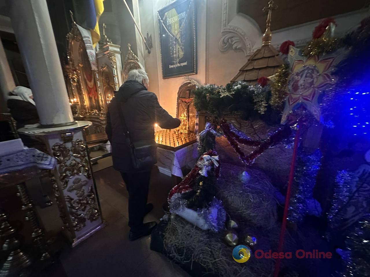 В Одессе празднуют Рождество (фоторепортаж)