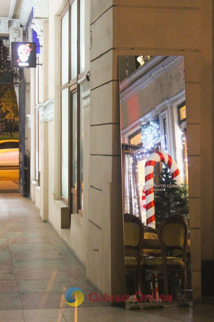 Магія деталей: одеські заклади дивують унікальними святковими інсталяціями