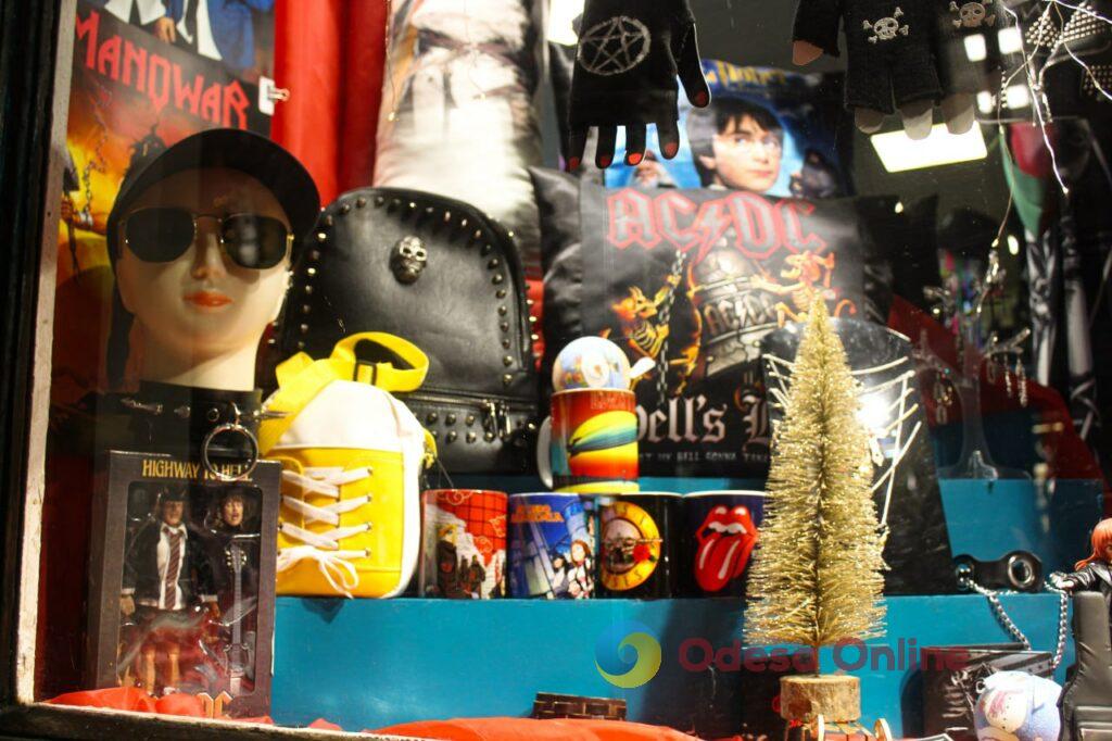 Магія деталей: одеські заклади дивують унікальними святковими інсталяціями