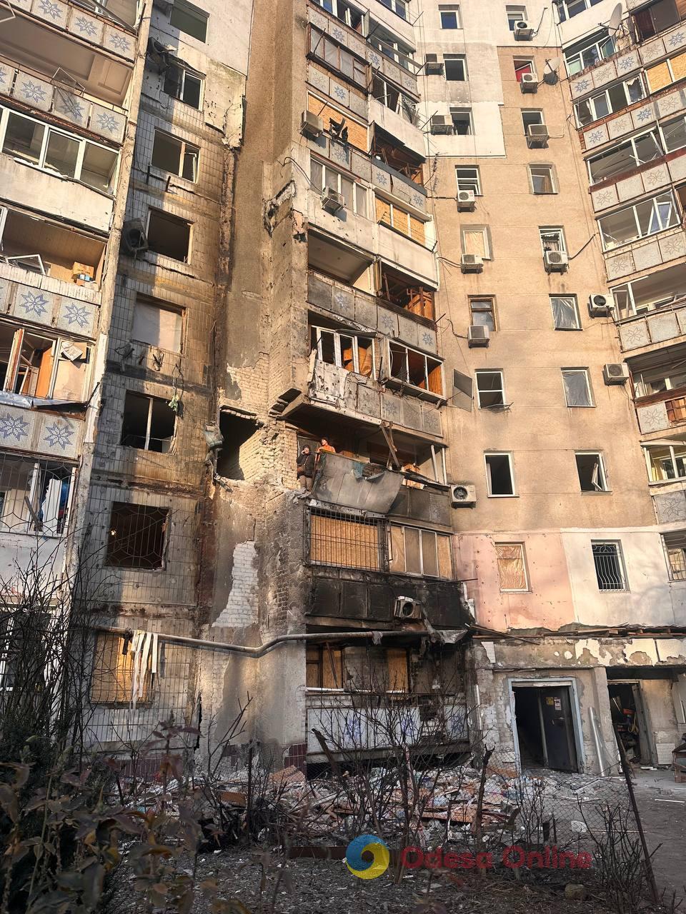 Атака на Одесу в ніч на 31 грудня: репортаж з місця та свідчення очевидців Атака на Одесу в ніч на 31 грудня: репортаж з місця та свідчення очевидців