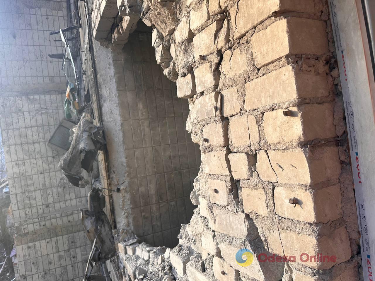 Атака на Одесу в ніч на 31 грудня: репортаж з місця та свідчення очевидців Атака на Одесу в ніч на 31 грудня: репортаж з місця та свідчення очевидців