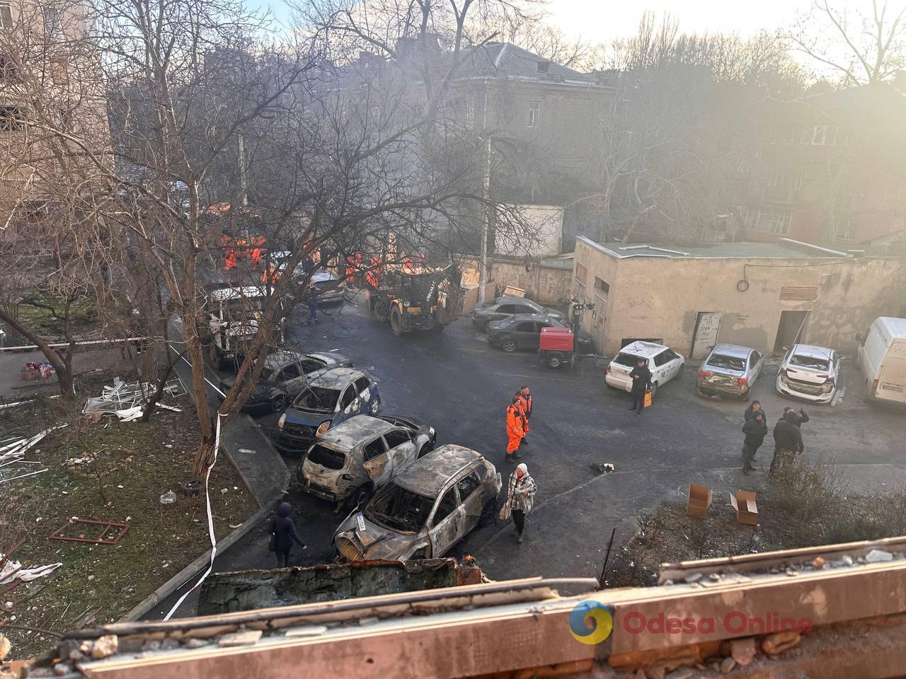 Атака на Одесу в ніч на 31 грудня: репортаж з місця та свідчення очевидців Атака на Одесу в ніч на 31 грудня: репортаж з місця та свідчення очевидців