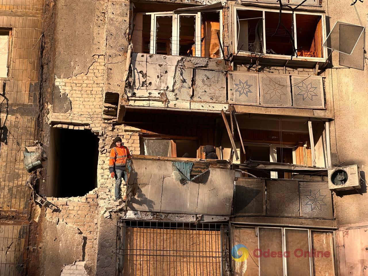 Атака на Одесу в ніч на 31 грудня: репортаж з місця та свідчення очевидців Атака на Одесу в ніч на 31 грудня: репортаж з місця та свідчення очевидців