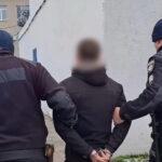 В Одесской области задержали грабителей, которые напали на подростка и женщин