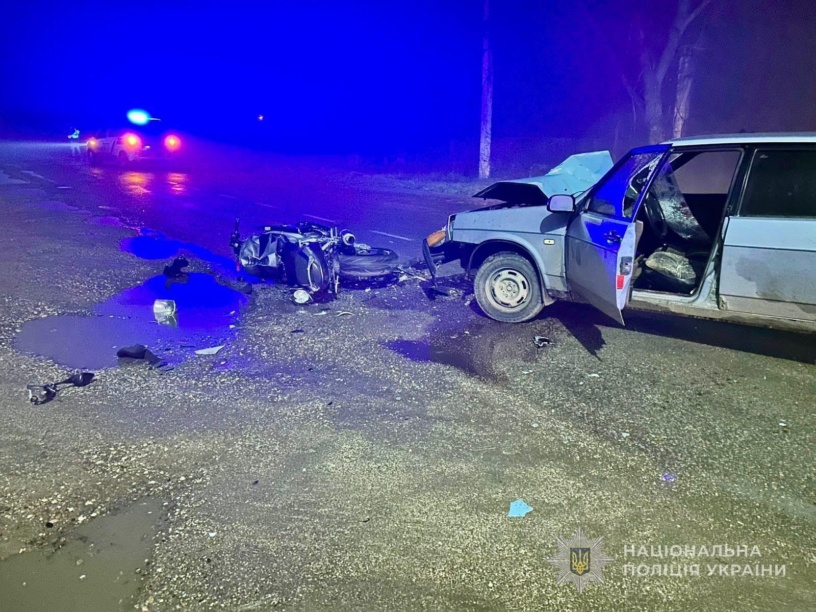 На Одещині у ДТП загинули двоє підлітків на мотоциклі: водія легковика затримали