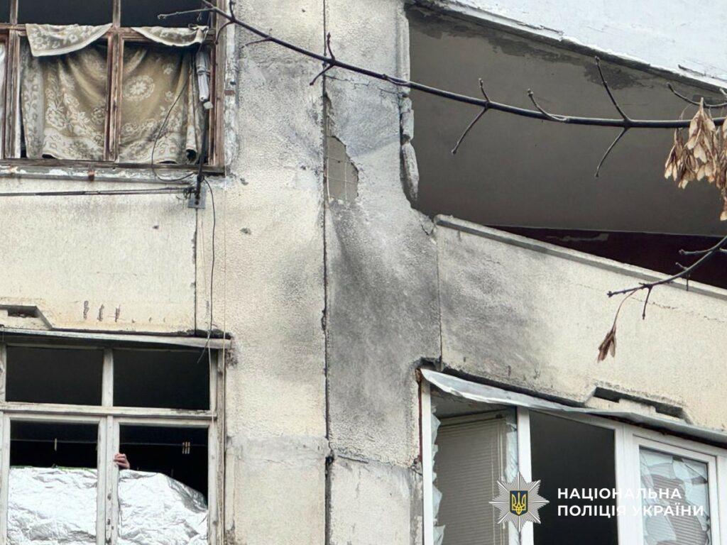 В Херсонской области из-за российских обстрелов ранены 11 человек, еще одна женщина подорвалась на мине