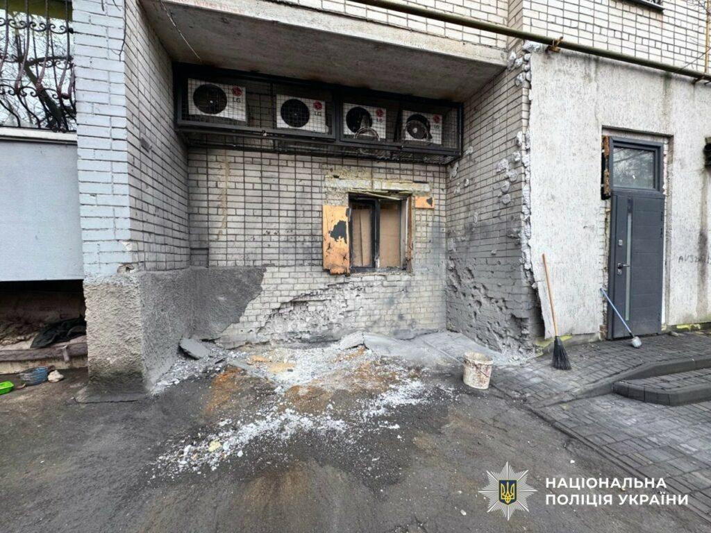 Один человек погиб и восемь ранены из-за российских ударов по Херсонской области Один человек погиб и восемь ранены из-за российских ударов по Херсонской области