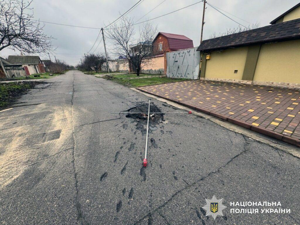 На Херсонщині через російські обстріли поранені п’ятеро людей, ще троє загинули В Херсонской области из-за российских обстрелов ранены пятеро людей, еще трое погибли