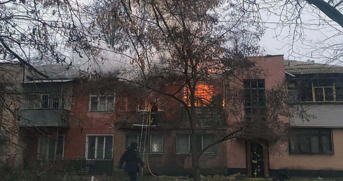 На Херсонщині російські удари поранили двох людей і пошкодили лікарню