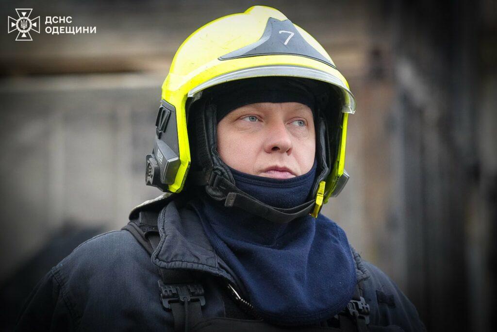 Обличчя відваги: як працюють одеські рятувальники під загрозою повторних ударів