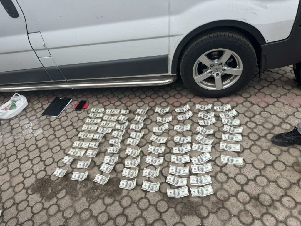 Псевдомашиністами до Молдови: на Одещині залізничник допомагав чоловікам перетинати кордон