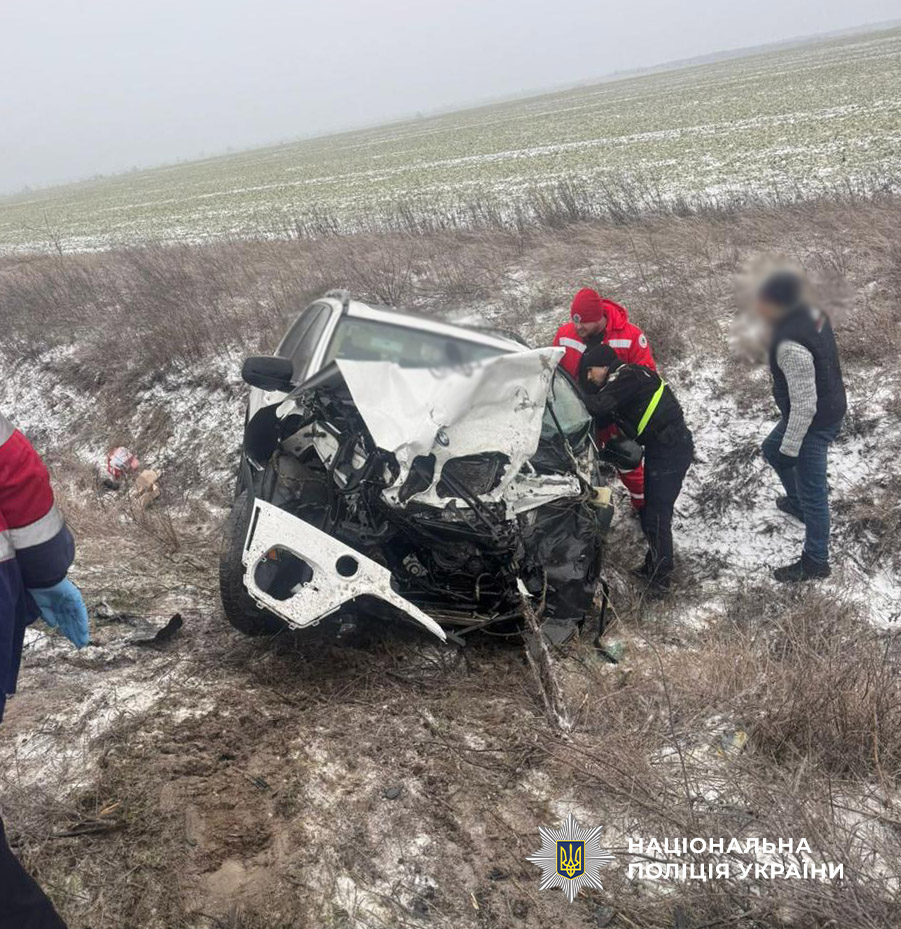 Лобове зіткнення на трасі Одеса – Рені: постраждали дві жінки та двоє дітей Лобове зіткнення на трасі Одеса – Рені: постраждали дві жінки та двоє дітей